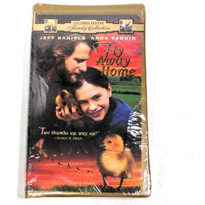 Fly Away Home Brand New VHS Vintage 97 Clam Shell Case Anna Paquin Jeff Daniels